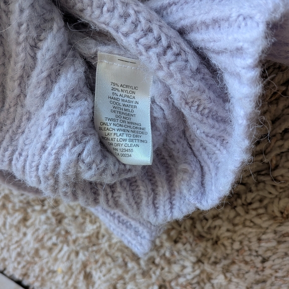 Cozy Lavender Sweater - Picture 4 of 4